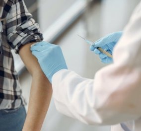 Τι πρέπει να γνωρίζουμε για τα εμβόλια γρίπης & πνευμονιόκοκκου - Ποιοι πρέπει να τα κάνουν