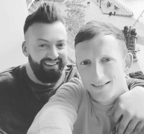 33χρονος Ιρλανδός πήγε στην Τουρκία για λεύκανση δοντιών & πέθανε από επιπλοκές – Ετοιμοθάνατοι & δύο φίλοι του (Φωτό) 