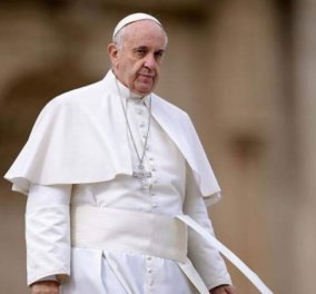 Τώρα πλάκα είναι αυτό; - Το Instagram του Πάπα Φραγκίσκου κάνει like σε μοντέλο με προκλητικό μπικίνι! (Φωτό) 