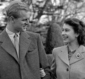 Μήνας του μέλιτος στο Hampshire πριν 73 χρόνια: Τα ερωτευμένα βλέμματα της βασίλισσας Ελισάβετ με τον πρίγκιπα Φίλιππο (Φωτό) 