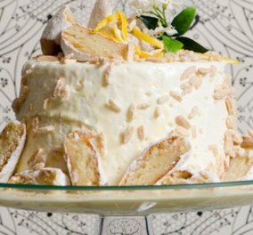 Υπέροχη τούρτα με άρωμα αμυγδάλου και λεμονιού από τον Στέλιο Παρλιάρο