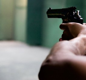 Δολοφονία στα Καλύβια: Πυροβόλησαν 60χρονο στο κεφάλι - 'Ηταν υπάλληλος στο Κέντρο Υγείας (φωτό - βίντεο)