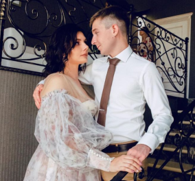 Ρωσίδα influencer χώρισε τον άντρα της για να είναι με τον 21χρονο γιο του - Τώρα περιμένουν το πρώτο τους παιδί (φωτό)