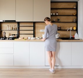 Σπύρος Σούλης: Αυτά είναι τα 6 πράγματα που πρέπει να έχετε στην κουζίνα σας πριν κλείσετε τα 30 (φωτό)