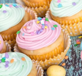 Τα πιο αφράτα και ζουμερά cupcakes δια χειρός Αργυρώς Μπαρμπαρίγου - Όλα τα μυστικά 