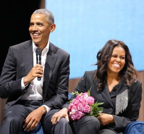 Μπαράκ - Μισέλ Ομπάμα: Διακριτικός και σικ ο εορτασμός του Αγίου Βαλεντίνου από το πρώην προεδρικό ζευγάρι των ΗΠΑ
