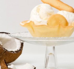 Σορμπέ καρύδας από τον Στέλιο Παρλιάρο: Ένα εύκολο και υγιεινό γλυκό - Ιδανικό για όσους δεν μεταβολίσουν τη λακτόζη