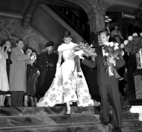 Vintage Fashion Pics :Όταν ο Givenchy έφτιαχνε ονειρικά ρούχα για τη μεγάλη οθόνη - Τα πιο ωραία φορέματα του διάσημου οίκου για τον κινηματογράφο (φώτο) 