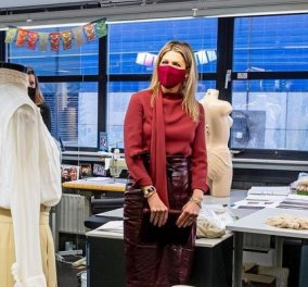 Μες τα μπορντό η βασίλισσα Μάξιμα της Ολλανδίας: Παραδίδει μαθήματα στυλ με μια υπέροχη δερμάτινη φούστα (φωτό)