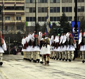 Καιρός 25ης Μαρτίου: Παρέλαση με χιονόνερο και παγωνιά στην Αθήνα