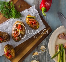 Η Ντίνα Νικολάου έχει μια λαχταριστή πρόταση: Πατάτες γεμιστές με χωριάτικο λουκάνικο και ψητά λαχανικά - Ο τέλειος μεζές!