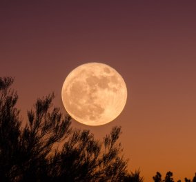 Σούπερ Ματωμένο Φεγγάρι: Η δεύτερη φετινή υπερπανσέληνος την Τετάρτη 26 Μαΐου - Που θα είναι ορατή; 