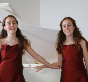 Topwomen δύο αδελφές από την Κρήτη, η Μαριάννα & η Στεφανία Καψετάκη: Ά θέση η μία & λίστα Forbes - Μεγάλη διάκριση και για την δίδυμη αδερφή της! (φωτό)