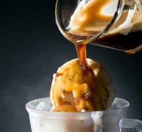 Παγωτό βανίλια με ζεστό espresso από τον Στέλιο Παρλιάρο - Είναι πεντανόστιμο και θα χρειαστείς μόνο τέσσερα υλικά