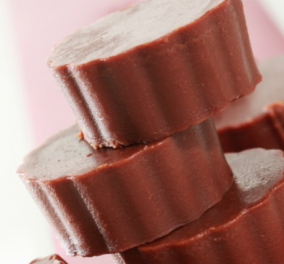 Γιάννης Λουκάκος: Δροσιστικό ζελέ σοκολάτας για να ανακουφιστούμε από την ζέστη - Τέλεια γεύση 