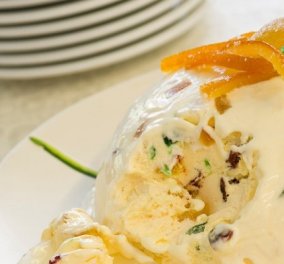 Παγωτό κασάτο από τον Στέλιο Παρλιάρο: Μια γεύση από τα παλιά που τρώγεται ευχάριστα χειμώνα - καλοκαίρι!