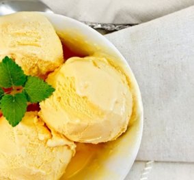 Σπιτικό παγωτό βερίκοκο από τον Δημήτρη Σκαρμούτσο - Δεν θα χρειαστείτε παγωτομηχανή για να το φτιάξετε!