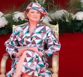 Η πριγκίπισσα Delphine του Βελγίου στο πρώτο της royal event: Με funky outfit η 53χρονη - «κρυφή» κόρη του πρώην βασιλιά (φωτό & βίντεο)