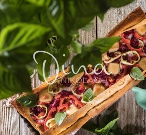 Ντίνα Νικολάου: Καλοκαιρινή τάρτα με κρέμα τυριών, πιπεριές και λαδοτύρι - Πικάντικη, πολύχρωμη και γευστικότατη