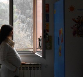 Πάτρα – Κορωνοϊός: Ετοιμάζονται να διασωληνώσουν έγκυο 7 μηνών – Θα της κάνουν καισαρική για να πάρουν το μωρό (βίντεο)