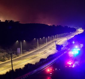 Εφιαλτική νύχτα : Η πυρκαγιά πέρασε στην Εθνική Οδό - Mάχη για να μην περάσει στον Άγιο Στέφανο (φώτο-βίντεο)