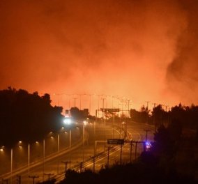 Φωτιά στην Αττική: Παραμένει κλειστή η Εθνική Οδός Αθηνών - Λαμίας και στα δύο ρεύματα 