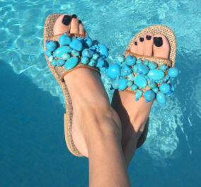 Made in Greece τα σανδάλια Elina Linardaki: Μαμά & κόρη δημιουργούν καλοκαιρινά παπούτσια σαν κοσμήματα με περίτεχνες λεπτομέρειες (φωτό)