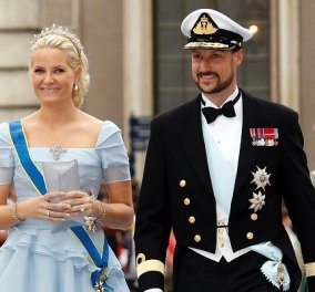 Mette-Marit: Η ανύπαντρη μητέρα που έγινε πριγκίπισσα της Νορβηγίας - 20 χρόνια παντρεμένη με τον διάδοχο πρίγκιπα Haakon (φωτό & βίντεο)