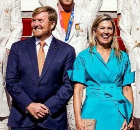Βασίλισσα Μάξιμα: Με turquoise φόρεμα ποπλίνα - ξεχωρίζει ανάμεσα στους δεκάδες Ολυμπιονίκες της Ολλανδίας (φωτό)