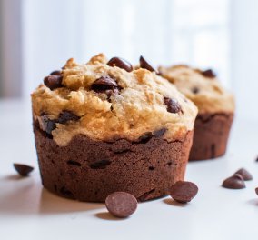 Αργυρώ Μπαρμπαρίγου: Υπέροχα γλυκά μπριός γεμιστά με σοκολάτα - Αφράτα και φανταστικά, ιδανικά για πρωινό