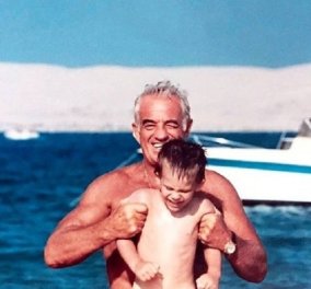 Ο "σκληρός γόης" του γαλλικού σινεμά γυμνός - Ο Alessandro Belmondo αποχαιρετά τον παππού του με... ιδιαίτερο τρόπο (φώτο)