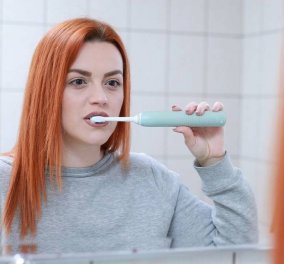 Όλα όσα πρέπει να ξέρετε για την οδοντόβουρτσα - Να χρησιμοποιήσω μαλακή ή σκληρή; -Μύθοι & αλήθειες 