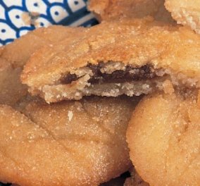 Makroud - Χουρμαδοπιτάκια από τον Στέλιο Παρλιάρο: Έτσι θα φτιάξουμε το νόστιμο μαροκινό γλύκισμα