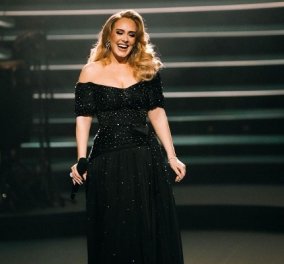 Ξέσπασε σε κλάματα on stage η Adele: Η στιγμή που της κάνει έκπληξη η παλιά δασκάλα της (φωτό & βίντεο)