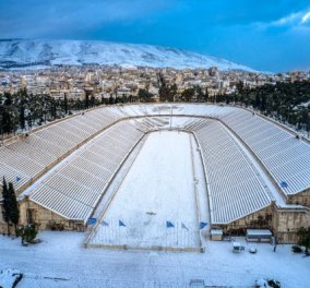 Η επόμενη μέρα του χιονιά στην Αθήνα μέσα από 15 λήψεις με drone: Στα λευκά Ακρόπολη, Ηρώδειο, Καλλιμάρμαρο, Σύνταγμα