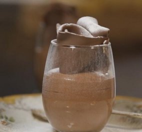 Στέλιος Παρλιάρος: Μους σοκολάτα à la pâte à bombe - θα σας μείνει αξέχαστη