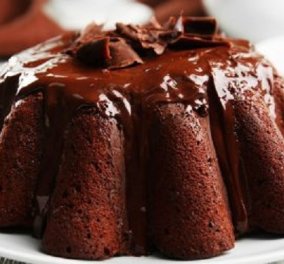 Απολαύστε… υπεύθυνα! Σοκολατένιο vegan κέικ από τον Δημήτρη Σκαρμούτσο 