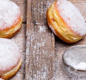 Αργυρώ Μπαρμπαρίγου: Εύκολα Donuts στο φούρνο - αφράτα & λαχταριστά, θα σας ξετρελάνουν