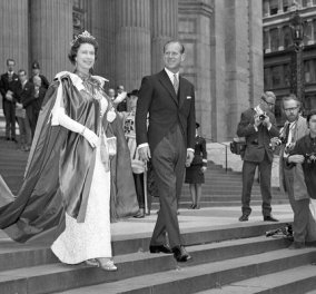 Βασίλισσα Ελισάβετ: Το συγκινητικό post για την επέτειο θανάτου του συζύγου της πρίγκιπα Φίλιππου (βίντεο)