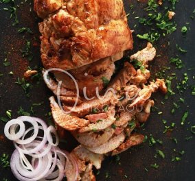 Ντίνα Νικολάου: Κοτόπουλο γύρος στο φούρνο - Είναι πανεύκολο να φτιαχτεί στο σπίτι & θα αρέσει σε όλους