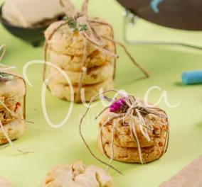Ντίνα Νικολάου: Cookies με λευκή σοκολάτα, καρύδια και αποξηραμένα φρούτα - Τα καρύδια δίνουν ακόμη πιο γεμάτη γεύση α
