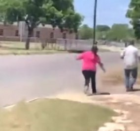 Σοκαριστικό βίντεο: Η στιγμή που οι γονείς απεγνωσμένοι τρέχουν στο σχολείο - μέσα εκτυλισσόταν το δράμα του μακελειού