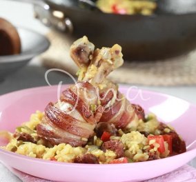 Ντίνα Νικολάου: Παέγια με κοτόπουλο και λουκάνικο με πάπρικα - το παραδοσιακό ισπανικό φαγητό σε μοντέρνα εκδοχή 