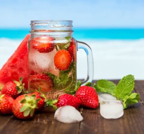 Φράουλες: Ο κόκκινος θησαυρός της εποχής για την υγεία σας - Το πιο πλήρες άρθρο για το φρούτο που λατρεύουμε