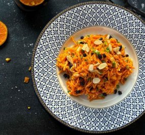 Αργυρώ Μπαρμπαρίγου: Σαλάτα καρότο με ντρέσινγκ εσπεριδοειδών - απολαύστε την σκέτη ή μέσα σε σάντουιτς