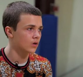 Ο 13χρονος Tim συγκινεί όλο τον πλανήτη: «Θέλω κάποιος να με φωνάξει παιδί του, καμία ανάδοχη οικογένεια δεν με κράτησε» (βίντεο)