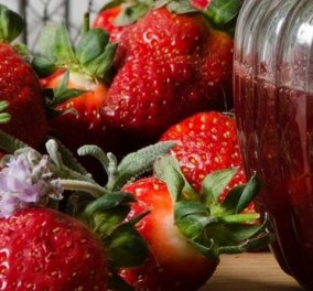 Στέλιος Παρλιάρος: Μαρμελάδα φράουλα με μέλι, καστανή ζάχαρη και μυρωδικά - θα την λατρέψετε 