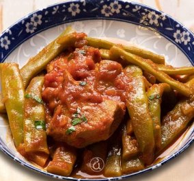 Αργυρώ Μπαρμπαρίγου: Φασολάκια με μοσχαράκι κοκκινιστό - ένα φαγητό «στολίδι» της ελληνικής κουζίνας