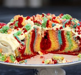 Αργυρώ Μπαρμπαρίγου: Κέικ ουράνιο τόξο (Rainbow cake) σαν τούρτα - Ότι πρέπει για παιδικό πάρτι