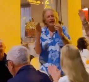 Χορός, μουσική, τραγούδια! Ο 77χρονος Michael Douglas διασκεδάζει με την ψυχή του στη Nice της Γαλλίας (φωτό & βίντεο)